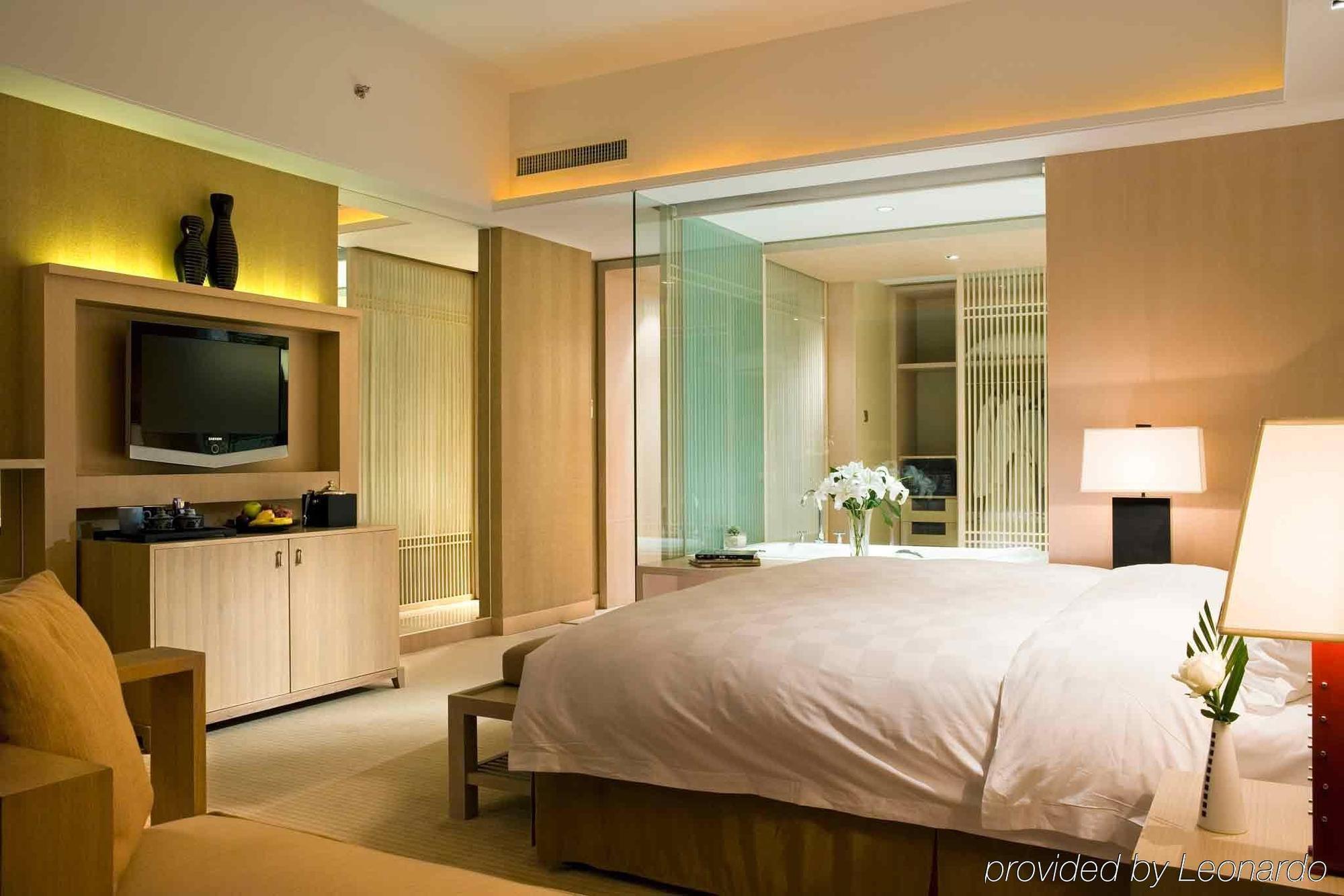 Sofitel Nanjing Zhongshan Golf Resort Room photo